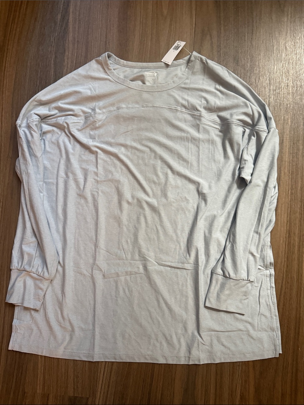 Old Navy Light Gray Long-Sleeve Crewneck Tee